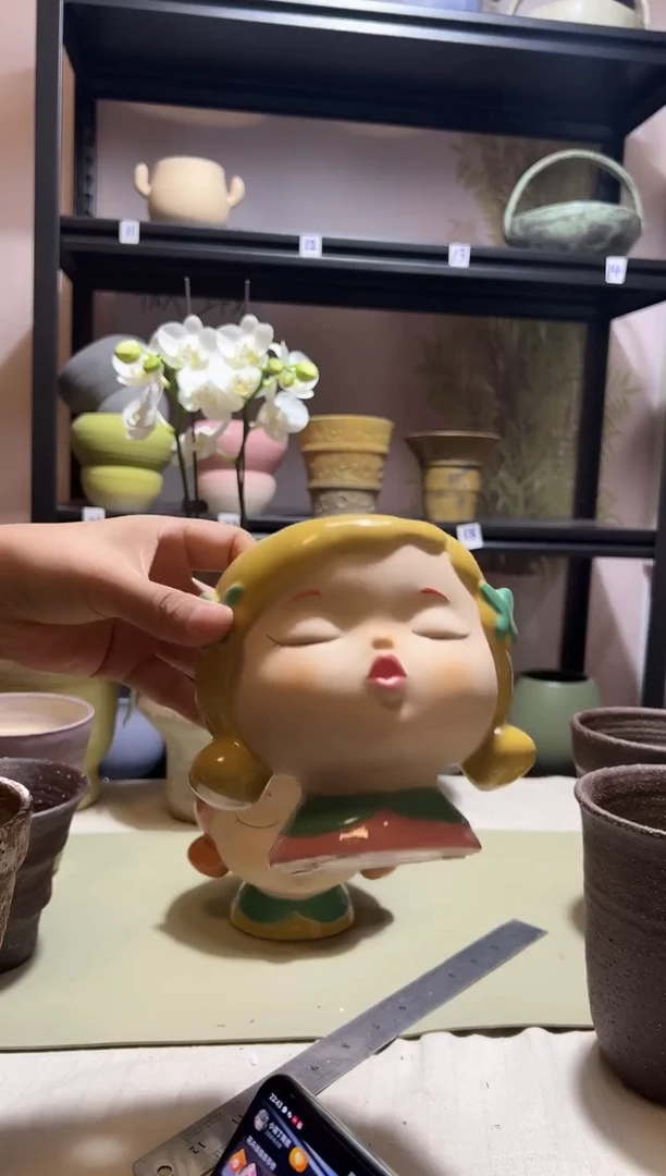 可爱女孩花盆口8.5高14