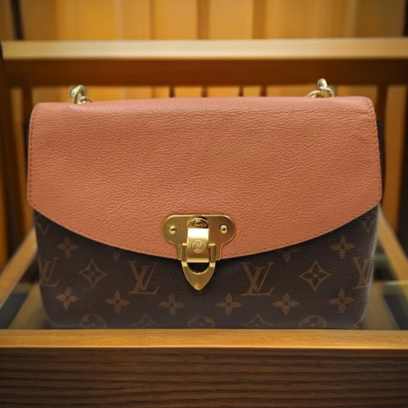 95新 LouisVuitton/路易威登 信封包1642 9853