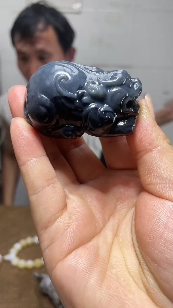 和田玉未镶嵌把件1