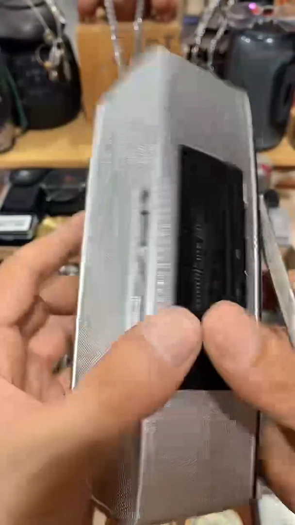 瓷片闪购商品  如图所示