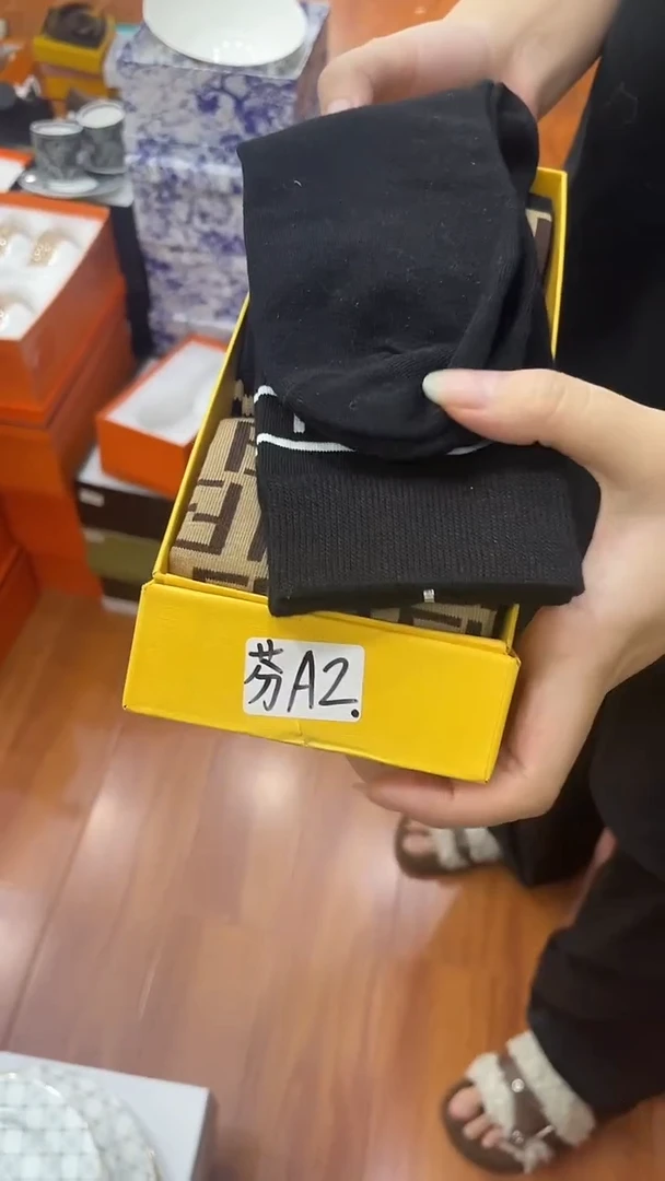 杯鸿辉家品牌瓷器，京东包邮！