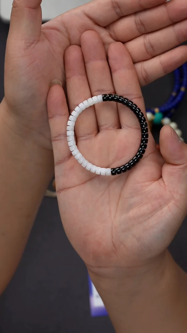 手串未镶嵌和田玉@****饰和田玉手串