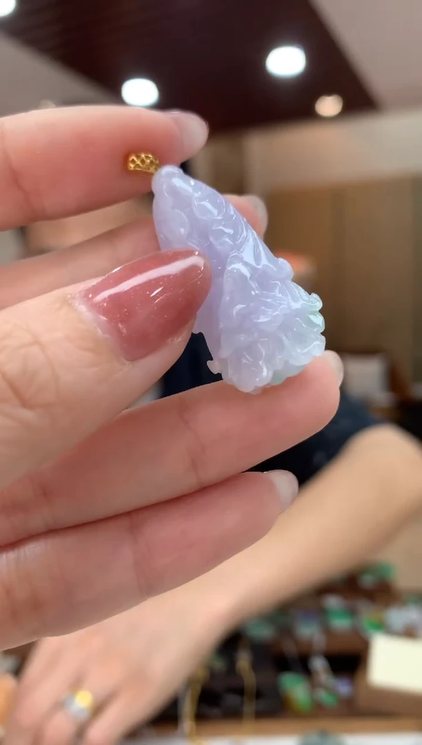 翡翠18K金镶嵌吊坠(不含链)白菜