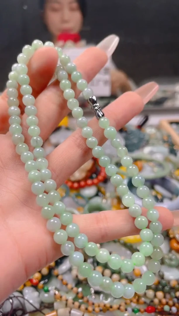 【闪购商品】翡翠颈饰未镶嵌5-6MM/R/翡翠A货一图一物