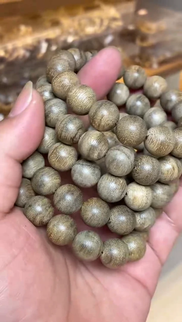 沉香手串 达拉干圆珠单圈1.3多样性发其一