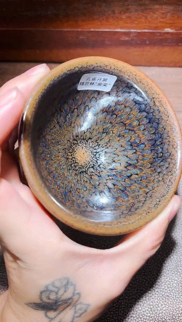 茶盏七彩鹧鸪创始人连志华1