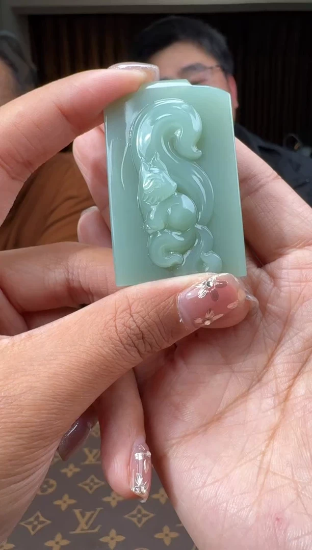 【闪购商品】和田玉29未镶嵌1.21万松