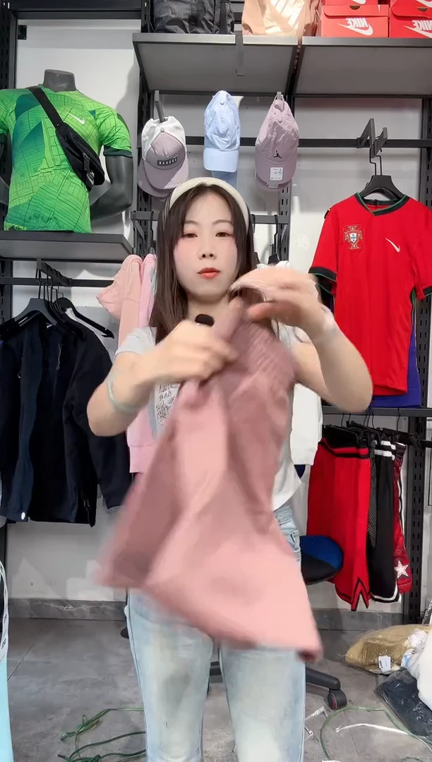 1543   编码 瑕疵款直播间过款为准 尺码 M