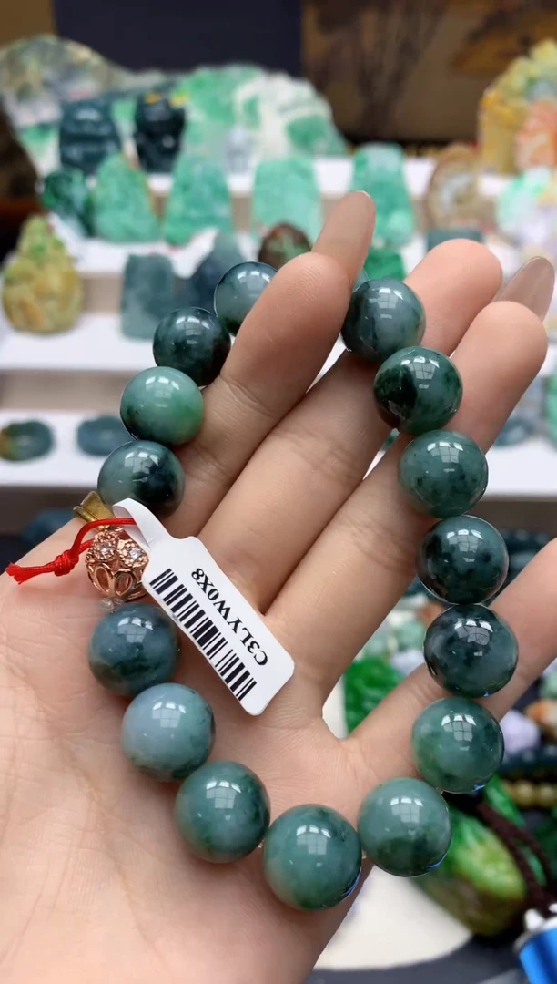 颈饰未镶嵌翡翠天然A货翡翠