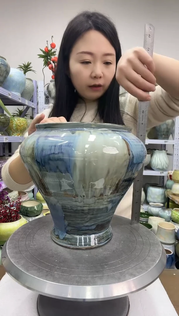 【1.2】花盆链接 高：22  口：18