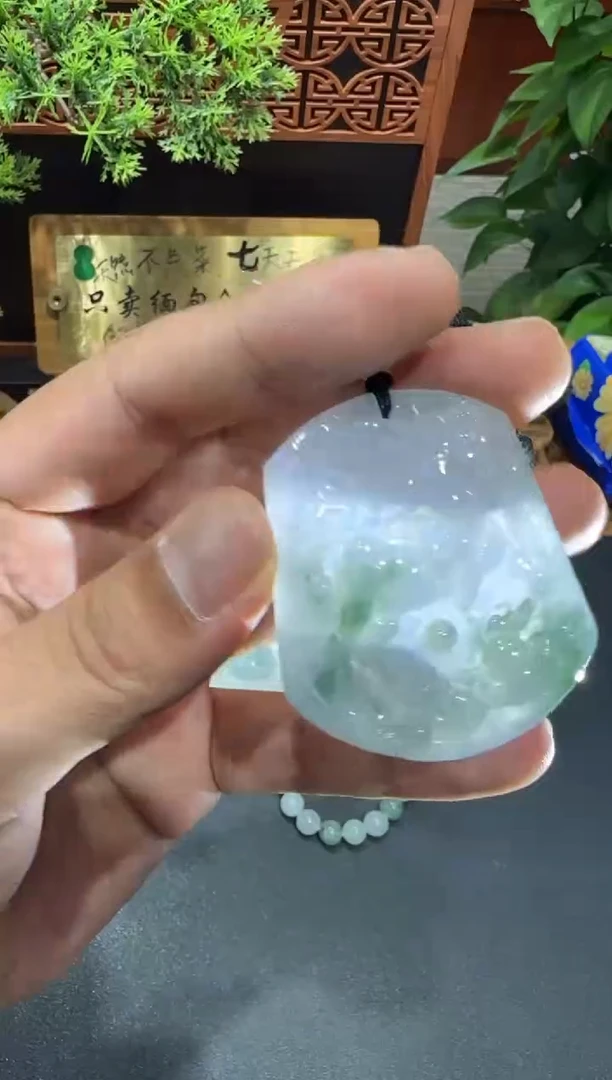 未镶嵌挂件翡翠A货翡翠多样性孤品