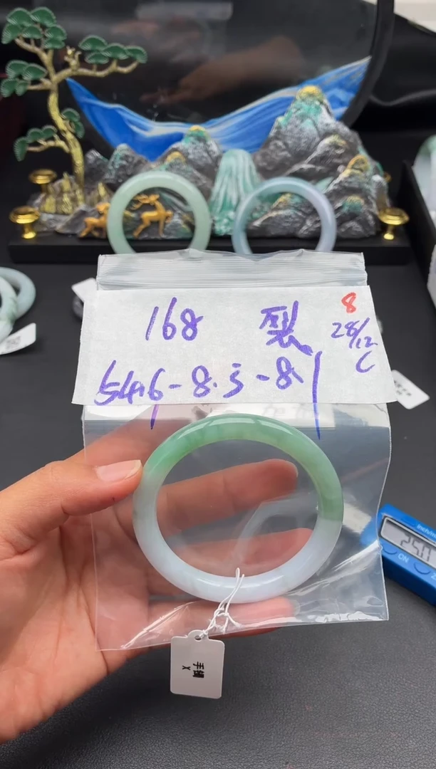 未镶嵌定制翡翠毛货需精细抛光多样性发1件8