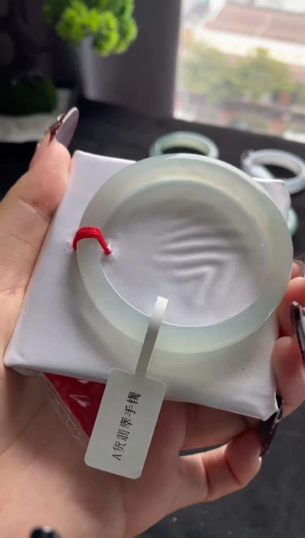 未镶嵌手镯翡翠三天鉴赏期