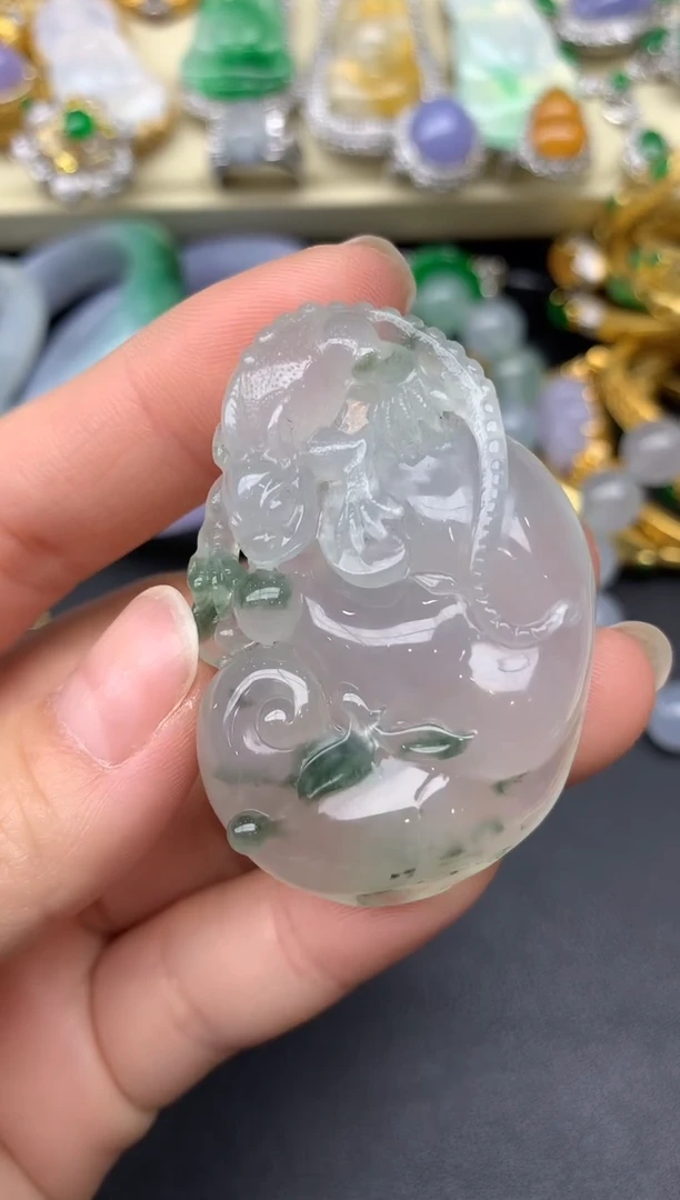 颈饰未镶嵌翡翠65-雪姐翡翠天天见