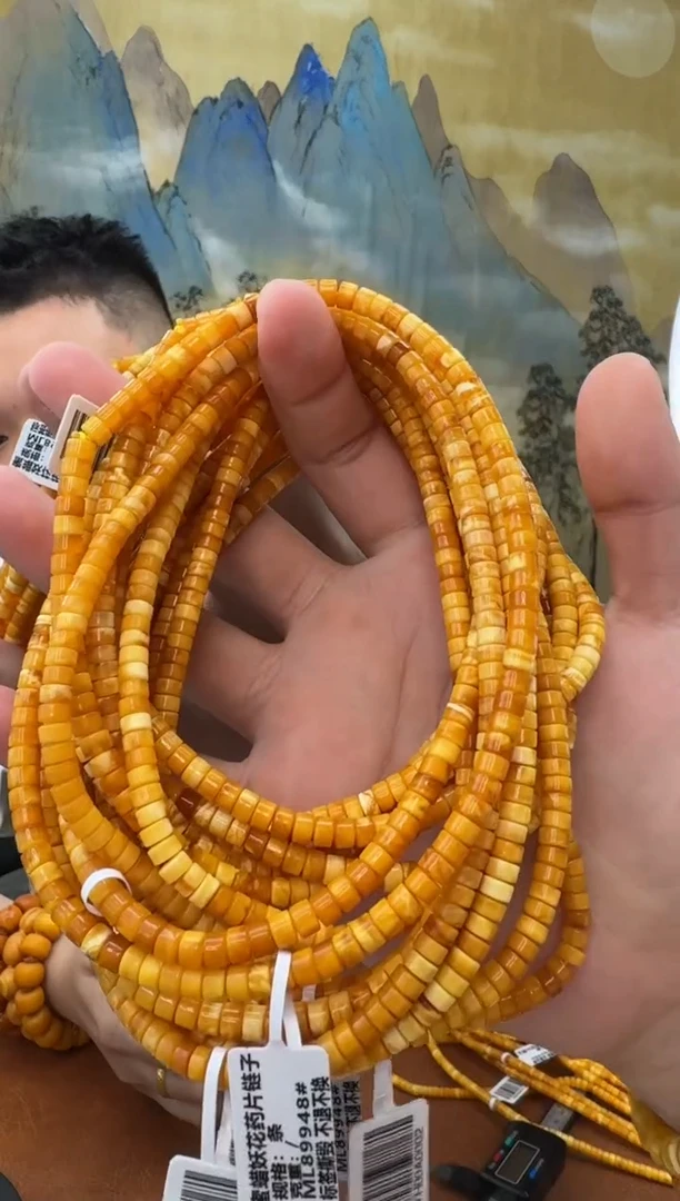 未镶嵌琥珀珠宝奇石12多样性发货发其一