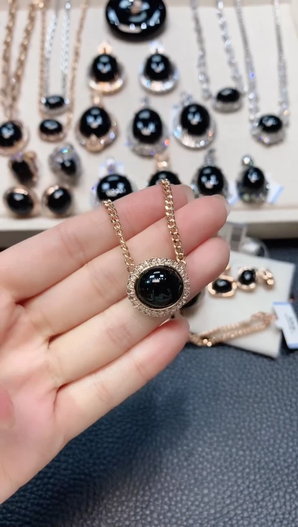 翡翠18K金镶嵌吊坠(不含链)D30翡翠