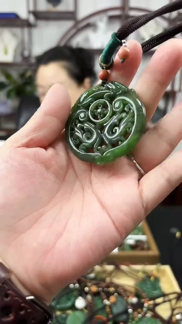 颈饰未镶嵌和田玉凤凰