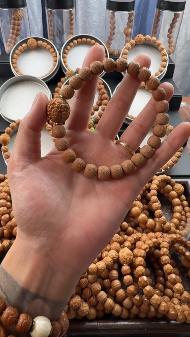 手串猴头核桃荔枝纹送单颗雕刻瑕疵