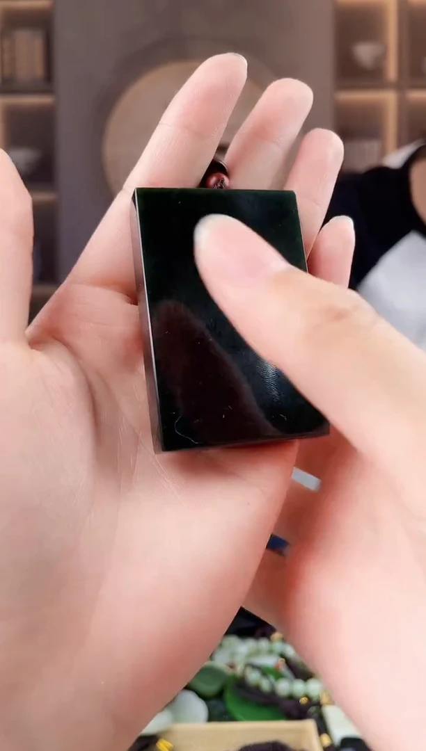 未镶嵌和田玉挂件拍一发一，拍一发一，