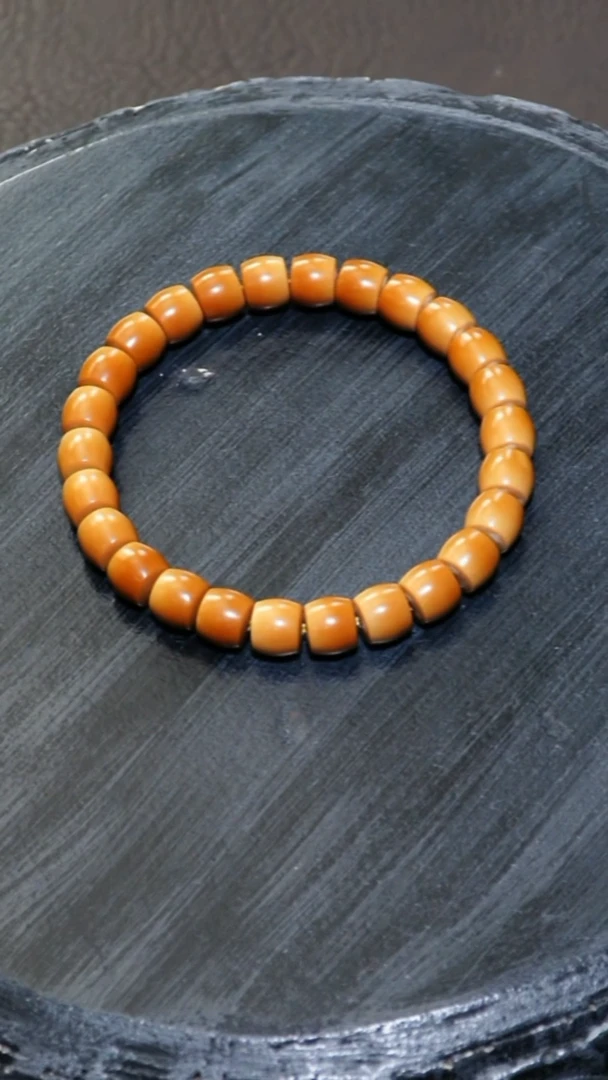 手串/手链橄榄核宿*0.9全无白直切核尖