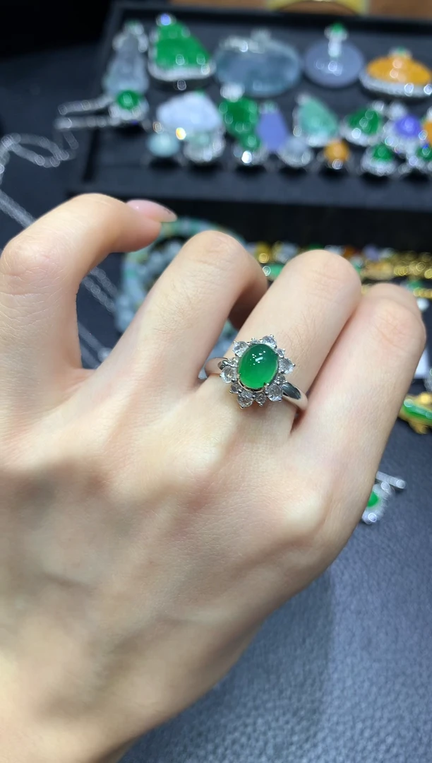 翡翠戒指18K金镶嵌13团购买断