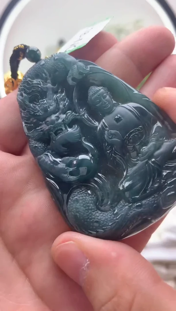 颈饰未镶嵌翡翠阿弥陀佛