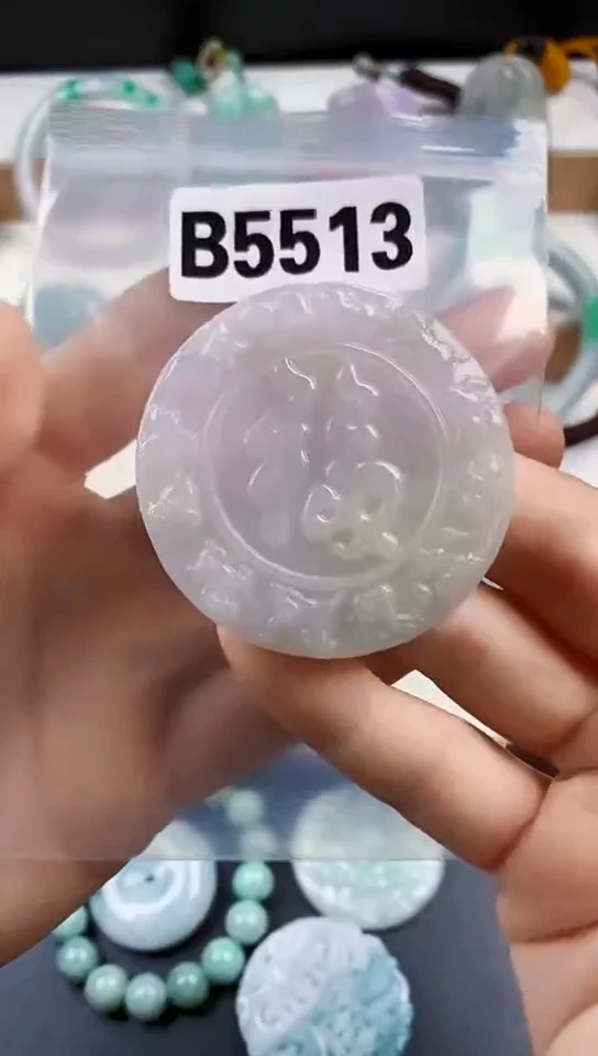 颈饰未镶嵌翡翠天然翡翠吊坠挂件