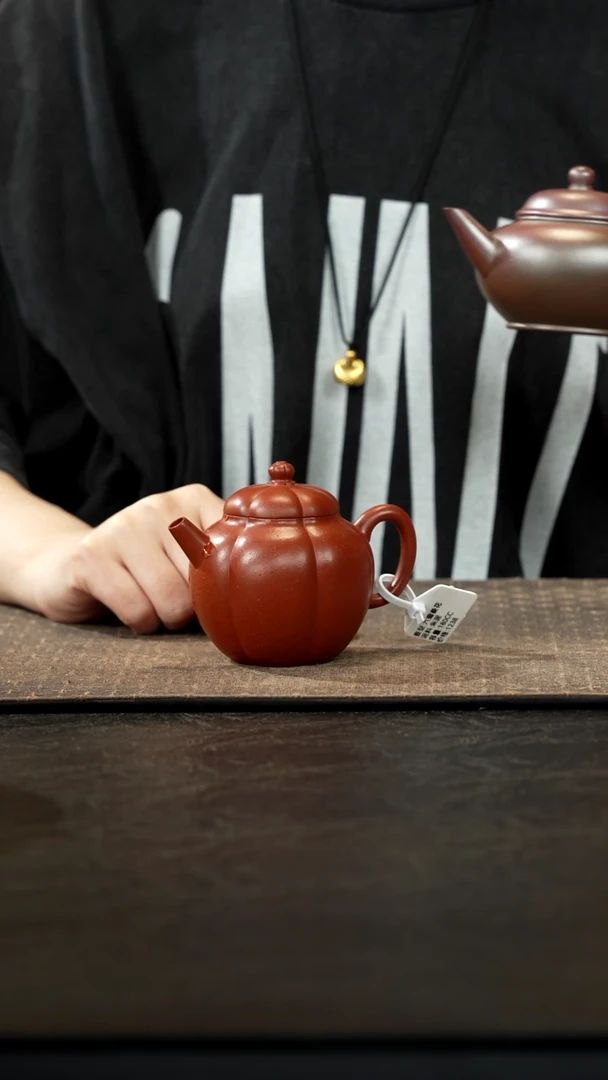 茶壶紫砂叶**行朱泥筋纹六瓣菱花