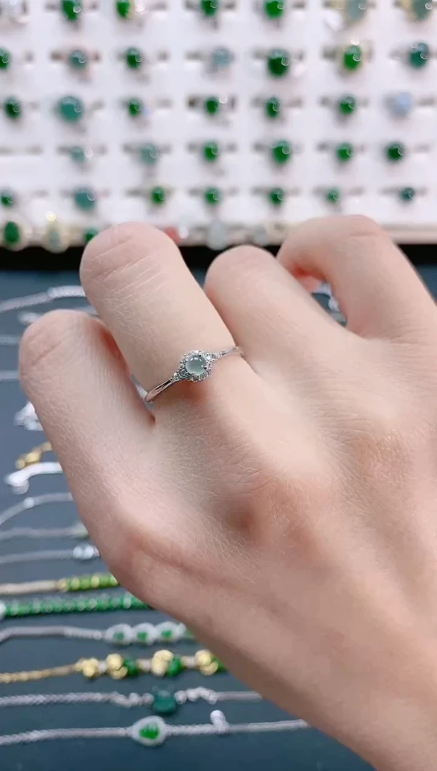 【闪购商品】翡翠戒指银S925镶嵌天然翡翠