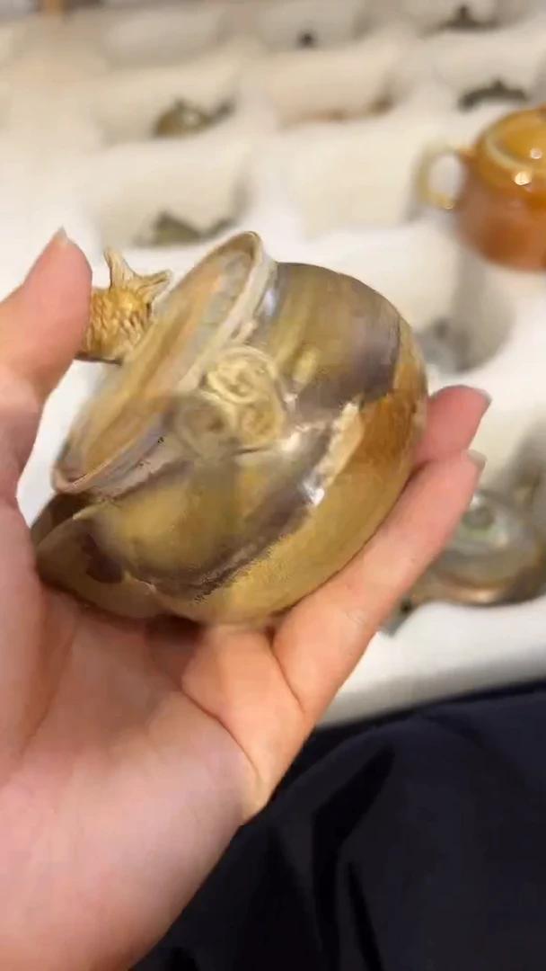 壶749容量120-130ML中白泥 宝瓶