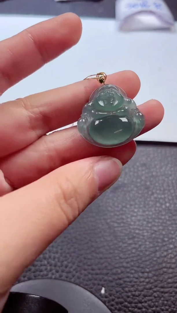 颈饰18K金镶嵌翡翠00008618