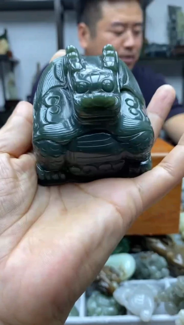 未镶嵌和田玉摆件432
