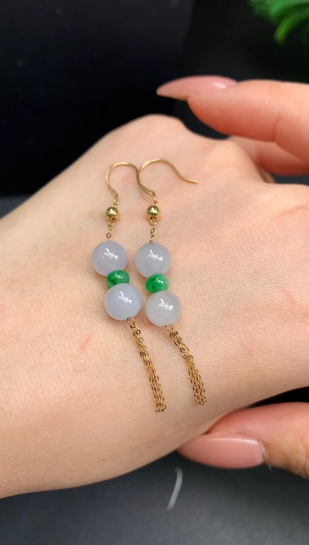 18K金镶嵌翡翠耳饰耳钩