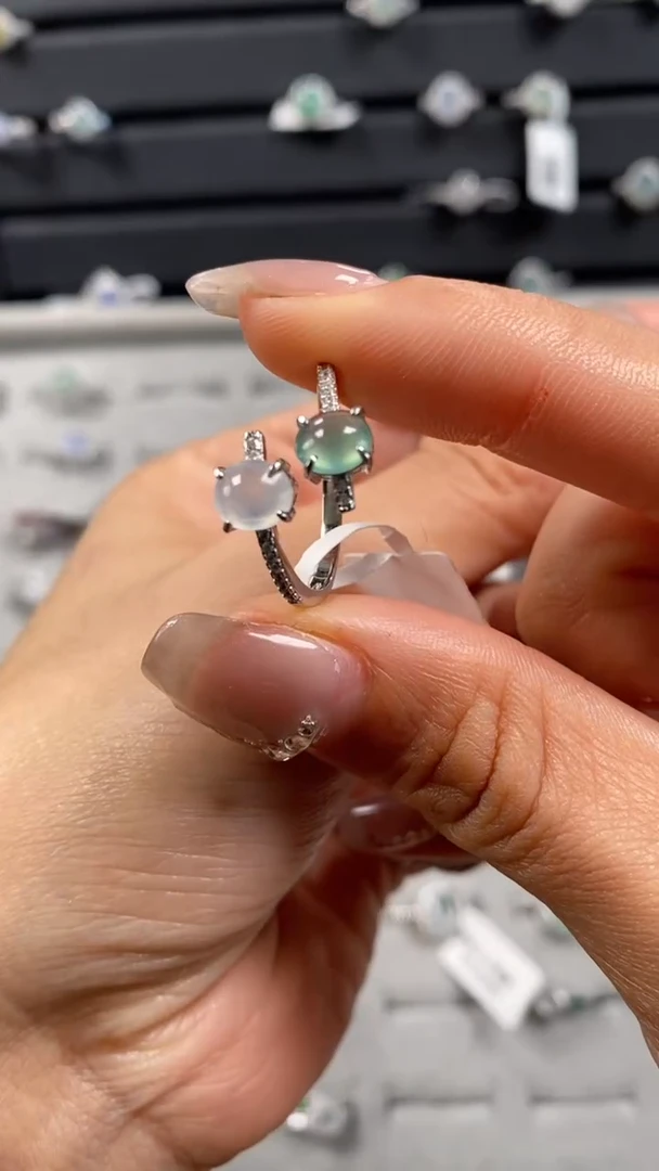 【闪购商品】翡翠戒指银S925镶嵌8082