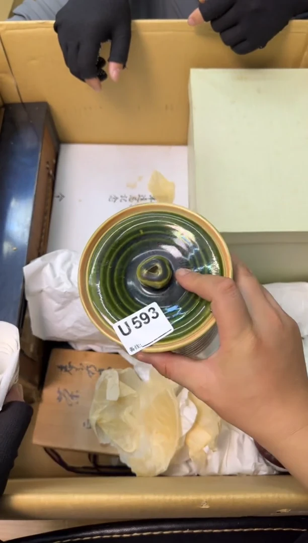 瓷片J****n中古商品谨慎参拍593