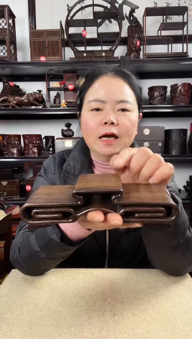 木大三连老李红木工艺品