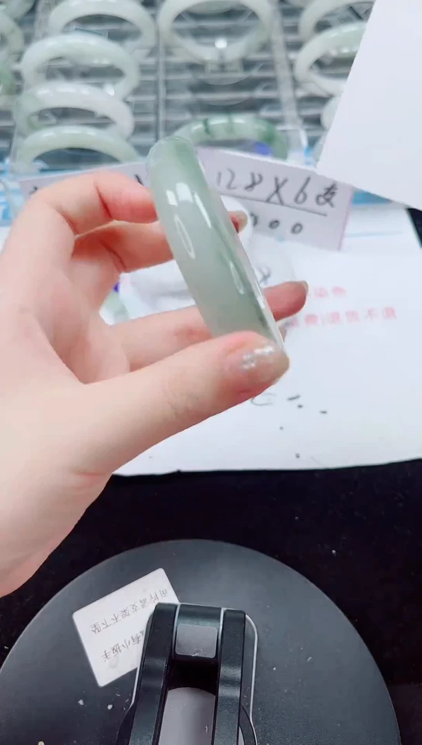 未镶嵌手镯石英质玉73-55/56