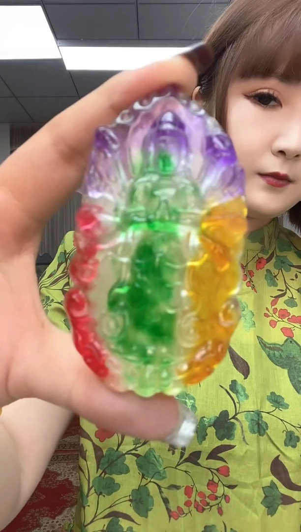 FC用****1七彩站立大观音