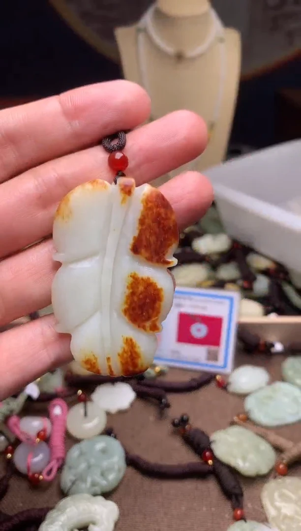 颈饰未镶嵌和田玉新疆料青海料清水和田玉吊坠