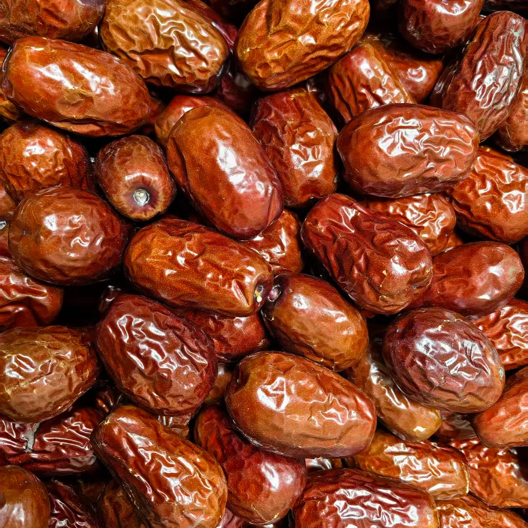 新疆直发原生态树上吊干和田大枣营养丰富可作零食煲汤