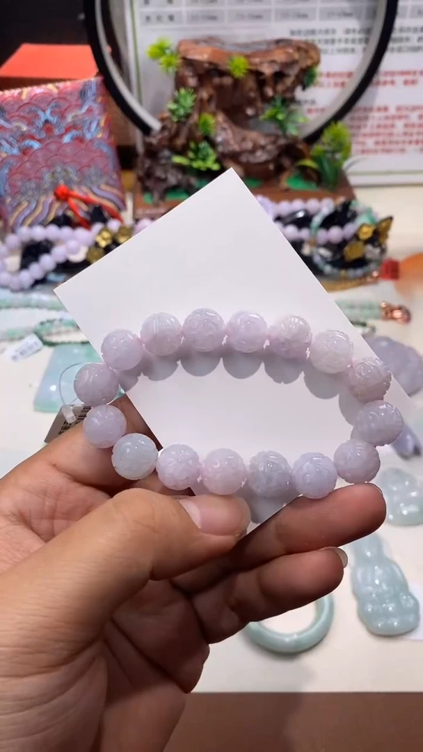 颈饰未镶嵌翡翠00028