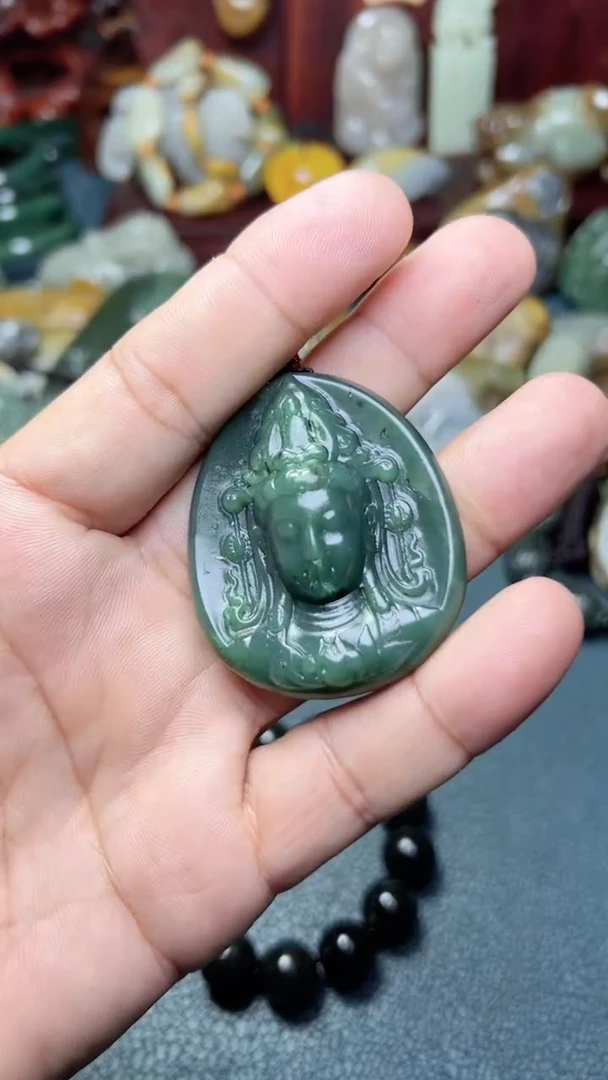 未镶嵌和田玉挂件-