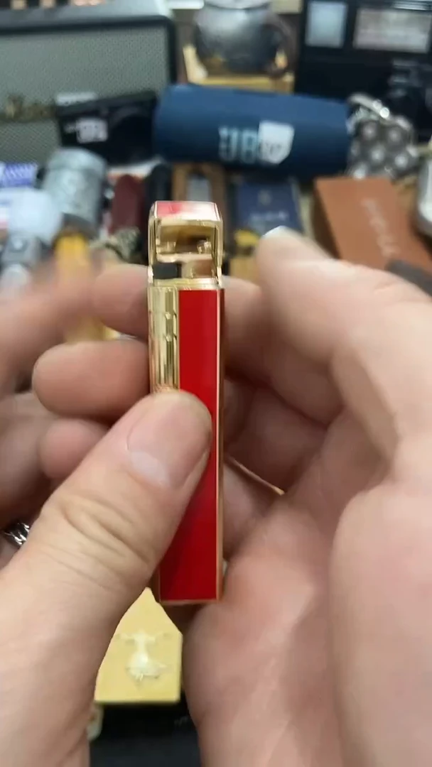 瓷片闪购商品  如图所示