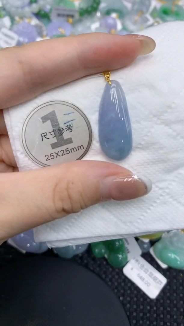 颈饰18K金镶嵌翡翠1111111