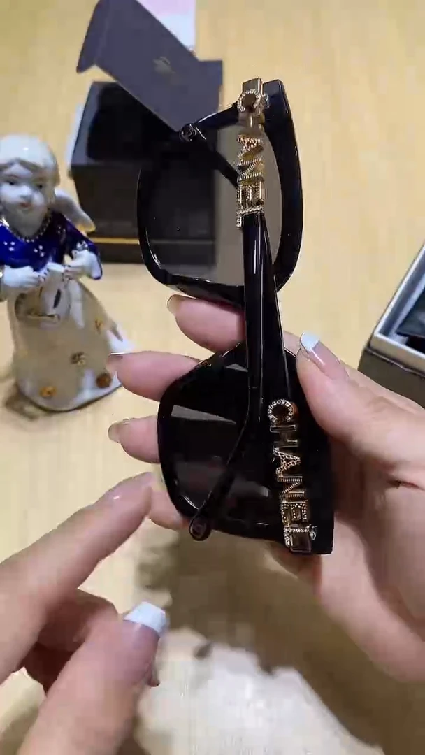 瓷片锅碗瓢盆一件不留@@1