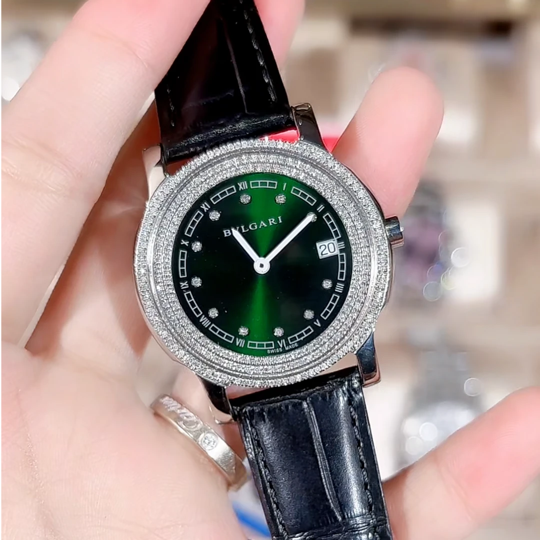 99新 BVLGARI/宝格丽 SOLO TEMPO系列35MM后钻腕表/WHT028606