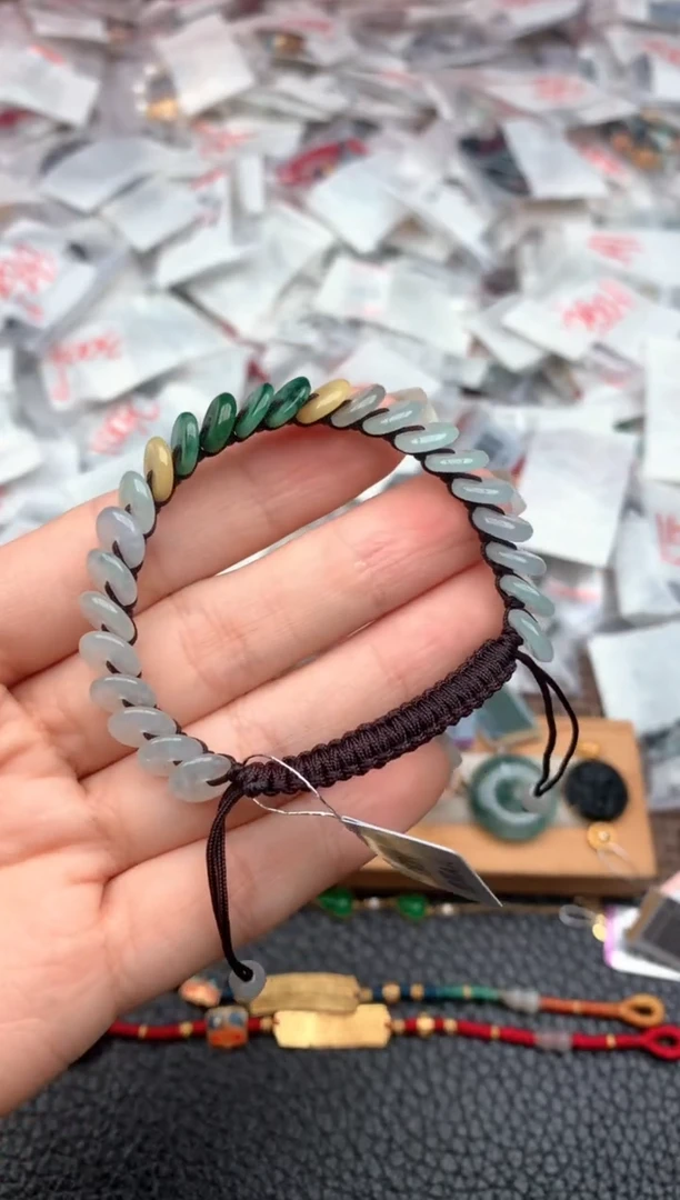 未镶嵌挂件翡翠一