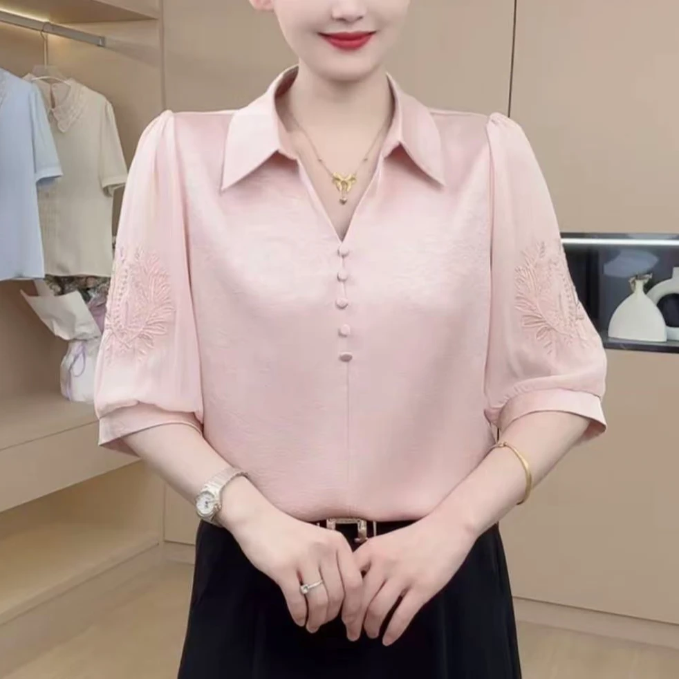 夏季新款女士衬衫领袖口刺绣宽松五分袖小衫衬衫