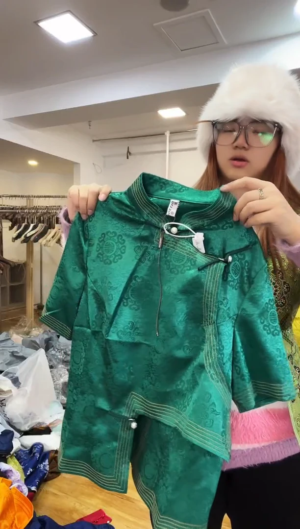 半袖 L 115斤以里