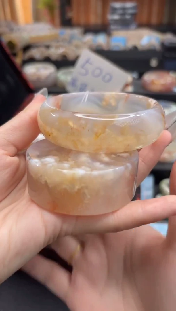 未镶嵌手镯石英质玉C338(63圈赠送镯心)